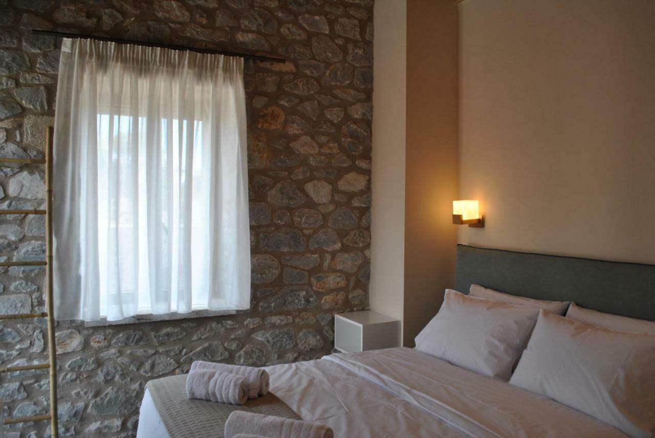 Petras Gi - Stone Houses Stoupa Exterior photo